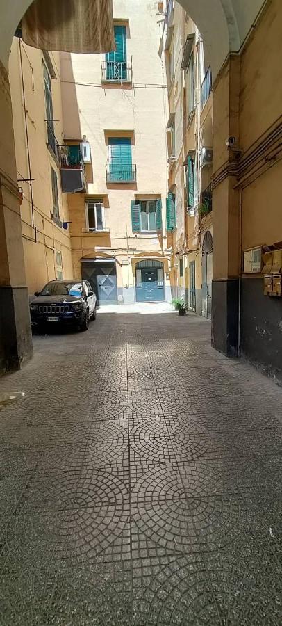 شقة Neapolitan Roo المظهر الخارجي الصورة